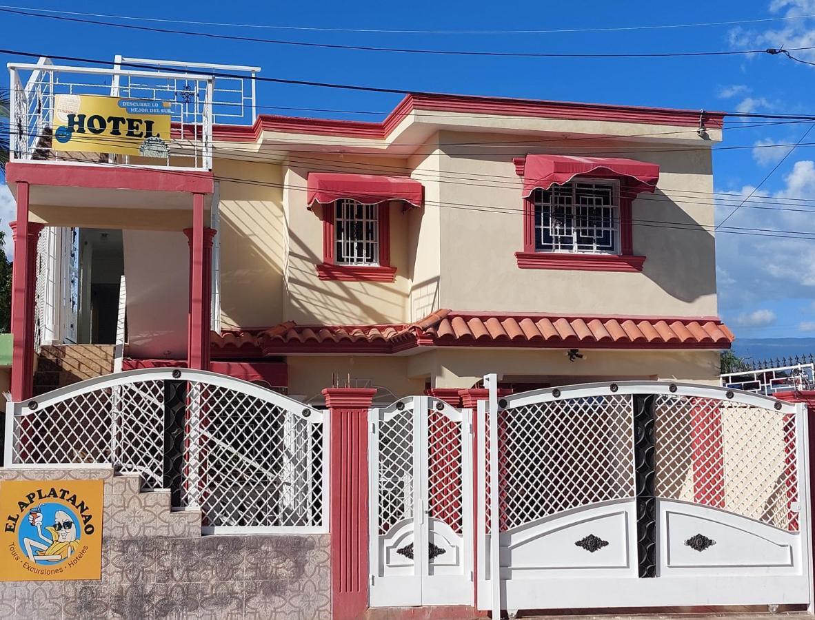 El Aplatanao Hotel 페데르날레스 외부 사진